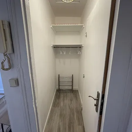 Apartman Cozy, Fully Equipped - Downtown - 3 People *